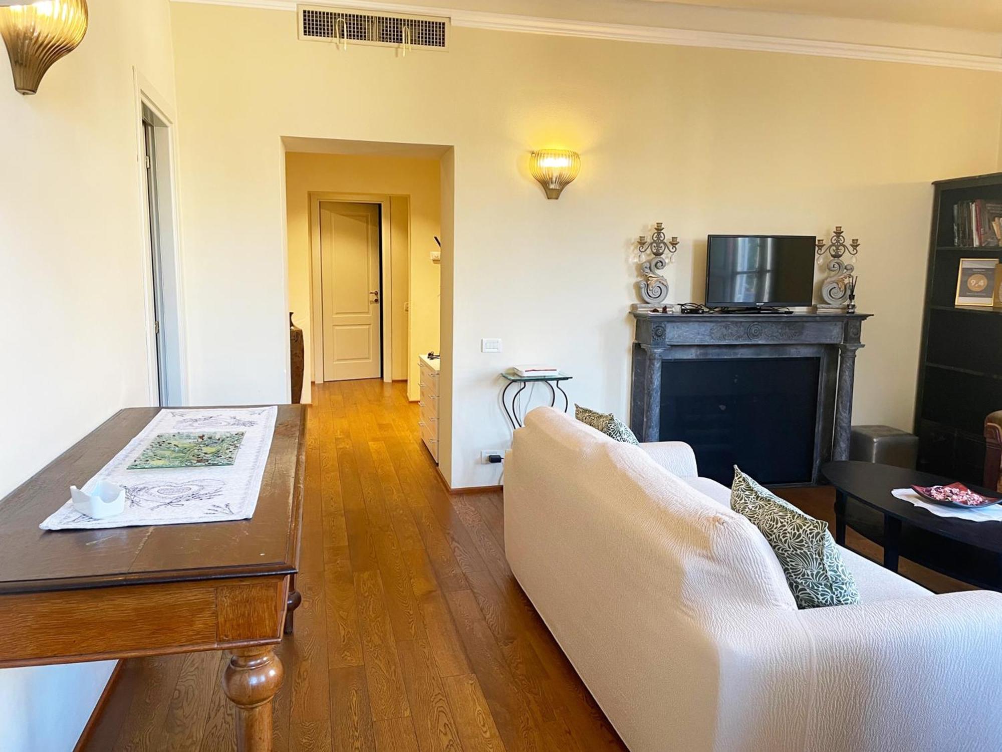 לוקה Serena Apartment מראה חיצוני תמונה